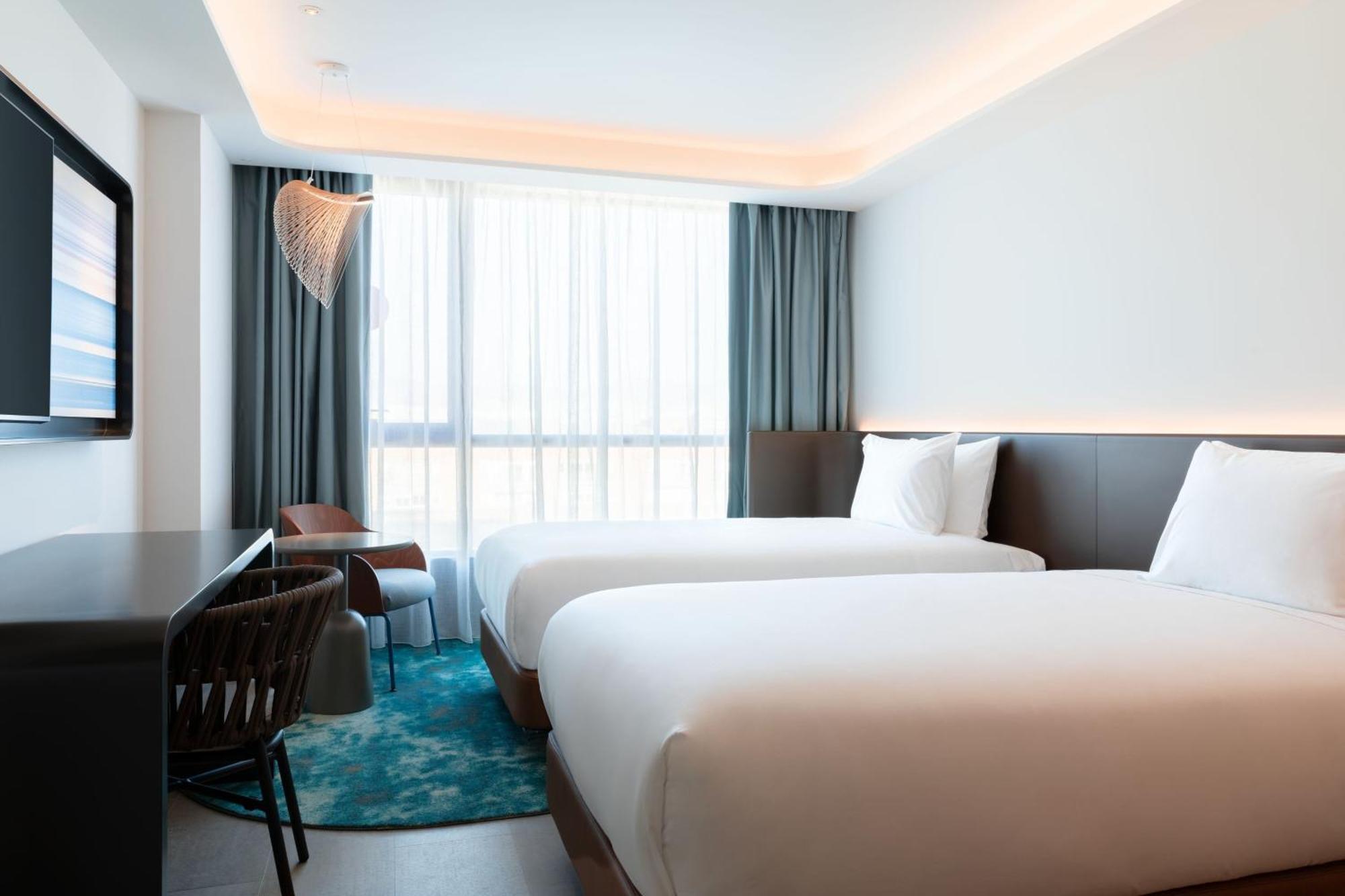 Labtwentytwo Barcelona, A Tribute Portfolio Hotel By Marriott Exterior foto