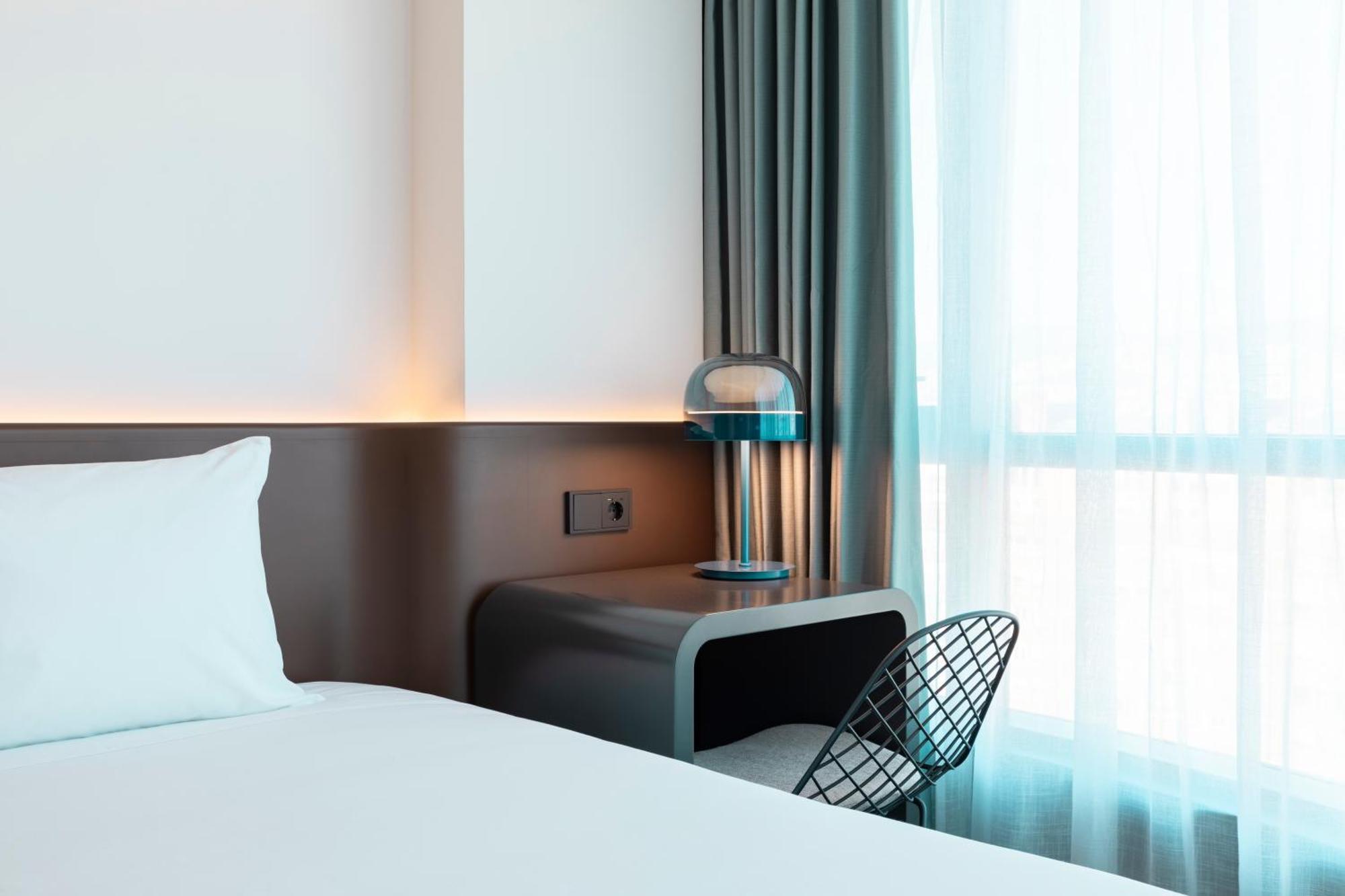 Labtwentytwo Barcelona, A Tribute Portfolio Hotel By Marriott Exterior foto